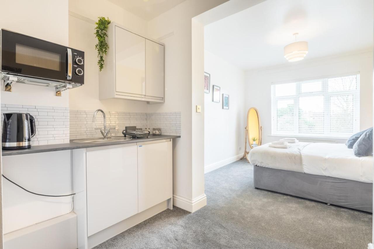 Private Room 5 With Kitchenette By Cb Stays No Minimum Stays Cambridge  Exterior photo