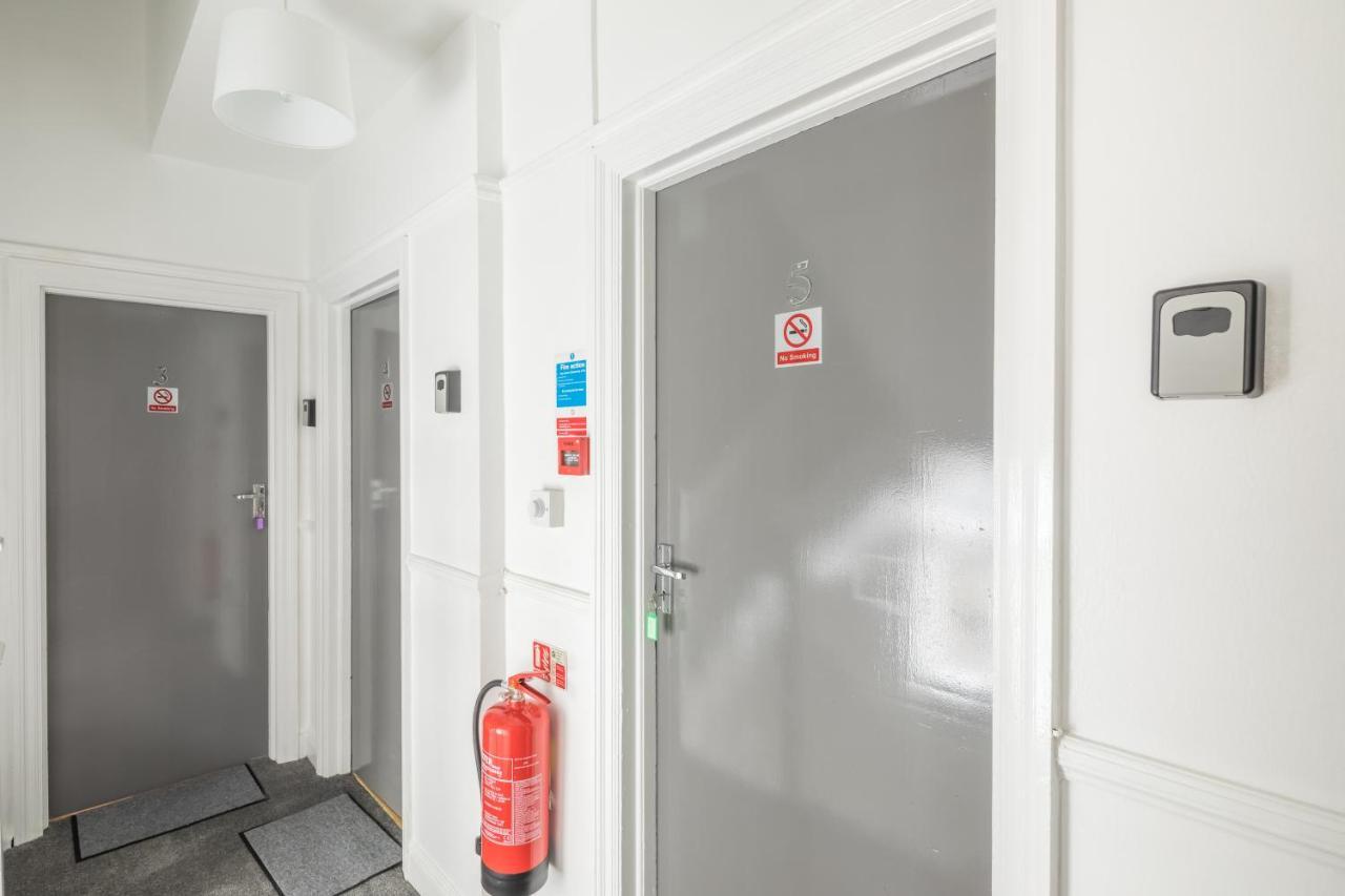 Private Room 5 With Kitchenette By Cb Stays No Minimum Stays Cambridge  Exterior photo