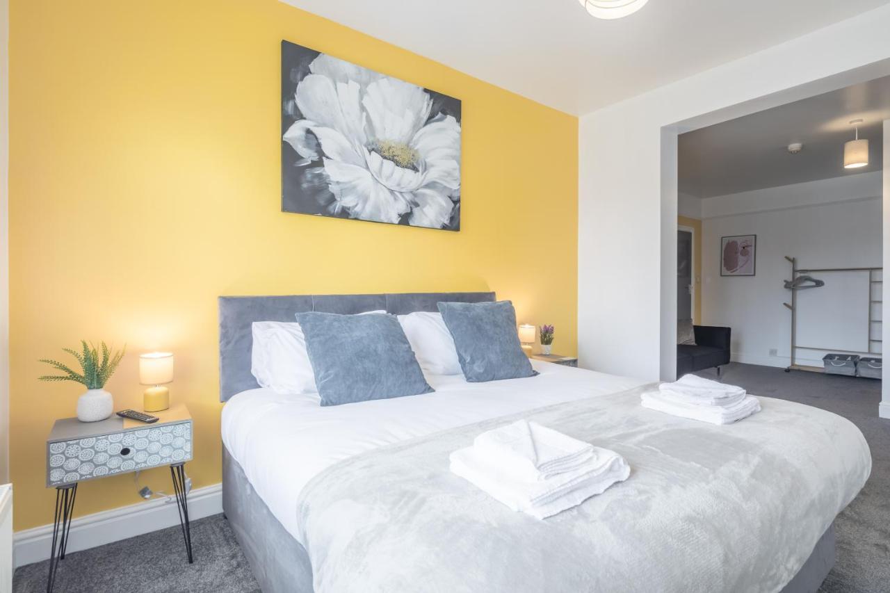 Private Room 5 With Kitchenette By Cb Stays No Minimum Stays Cambridge  Exterior photo